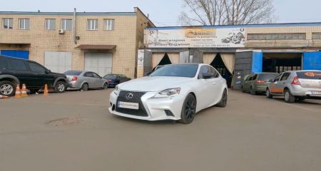 Lexus IS 250: встановлення проставок 20 мм | Збільшення кліренсу