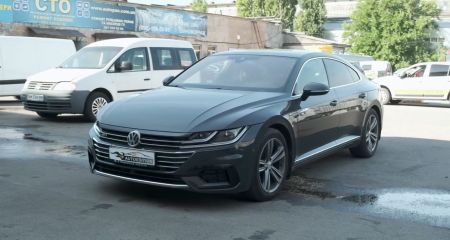 Захист двигуна Houberk на Volkswagen Arteon - встановлення та огляд